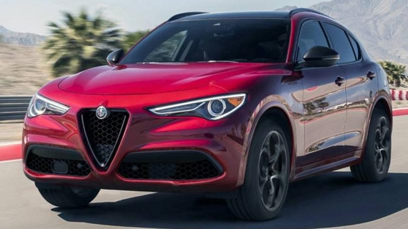 ALFA ROMEO STELVIO 2023 ZASPAKEV5P7D65777 image